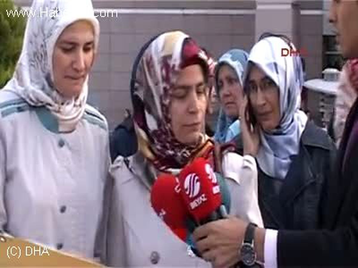 Adliye Önünde "28 Şubat Öğretmenleri Platformu"Ndan Açıklama