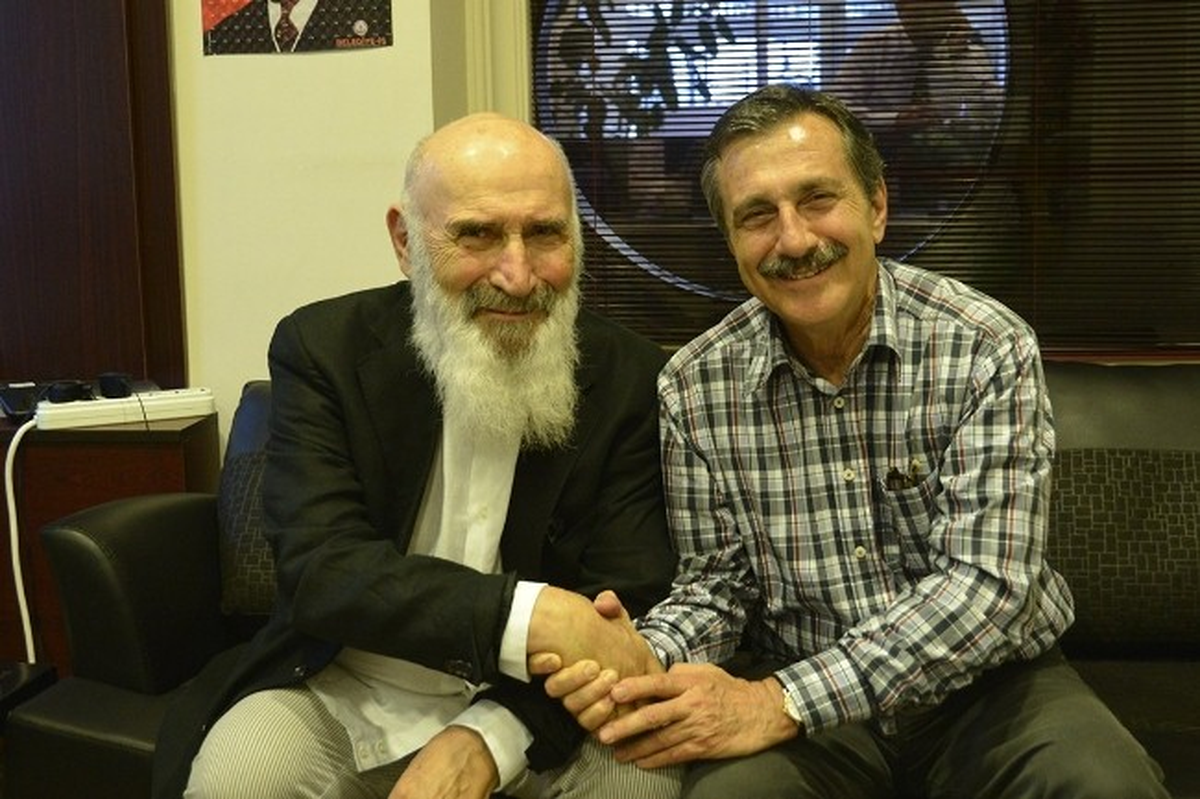 Başkan Ataç\'tan Tuncel Kurtiz İçin Üzüntü Mesajı