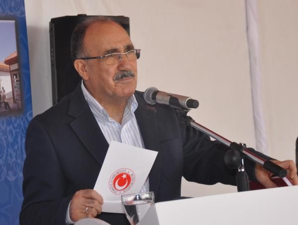 Beşir Atalay, KKTC\'de Hala Sultan Koleji\'nin Açılışını Yaptı