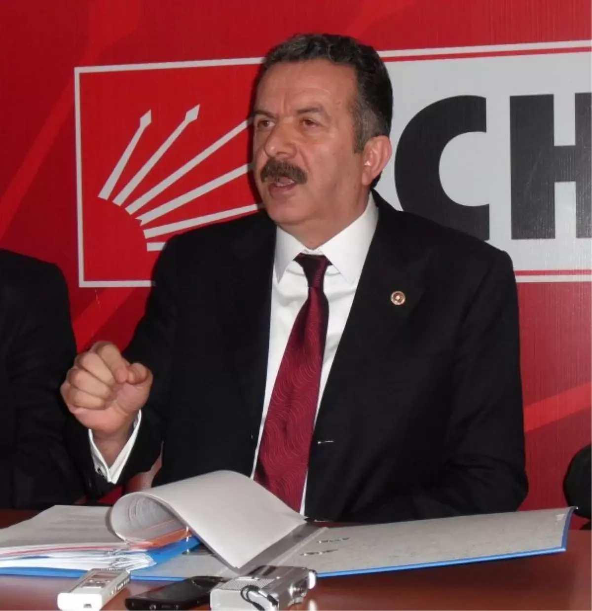 CHP'li Karahmetoğlu: İmam Hatiplerin Ulaşım ve Yemek Gideri Karşılanıyor Mu?