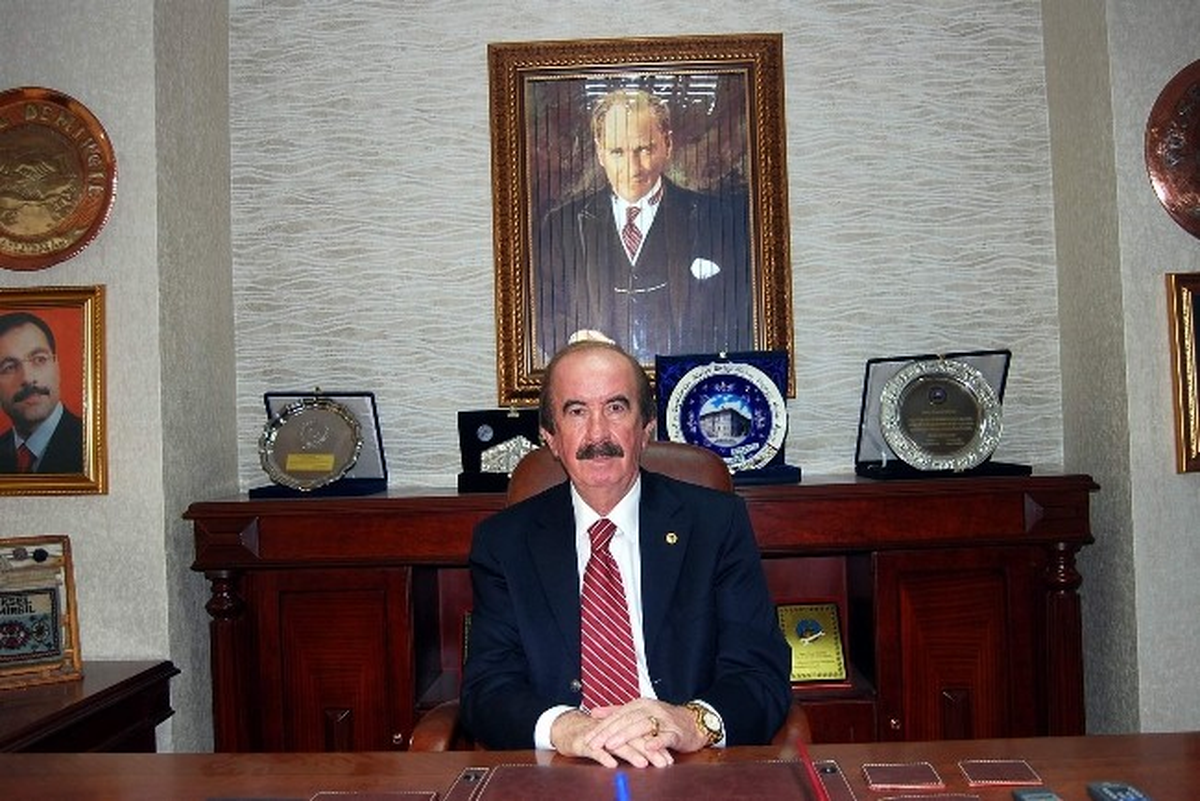 Yüksel Demirgil Sivas Valisine Başsağlığı Diledi