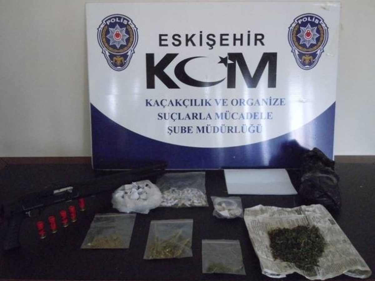 Eskişehir\'de Uyuşturucu Operasyonu