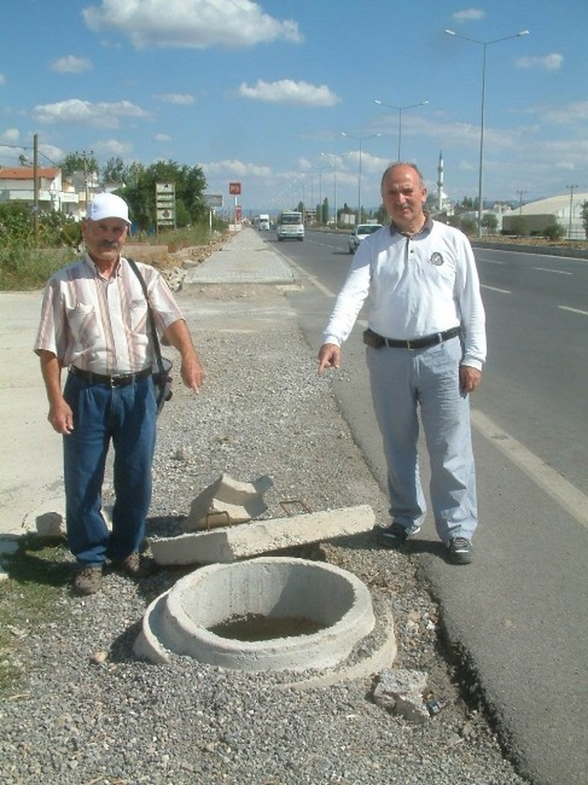 Güre\'de Bigadiçli Gurbetçinin Kaldırım İsyanı