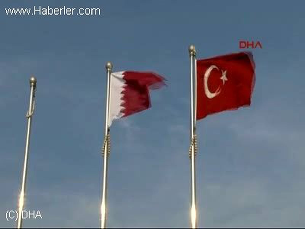 Katar Emiri, Başbakan Erdoğan\'la Görüşmek İçin Geldi