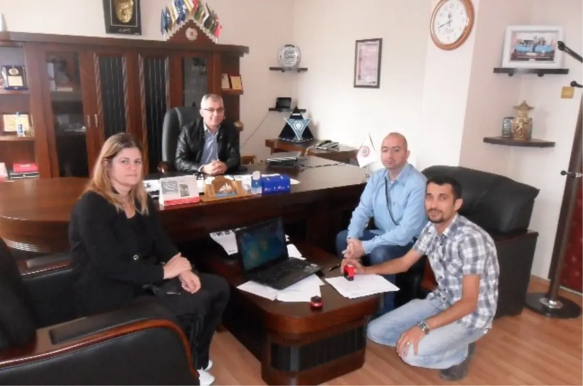 Makedonyalı Öğrencilerden Nkü'ye Ziyaret