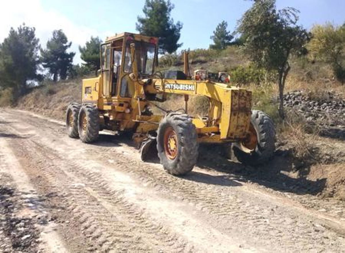 Soma Köy Yollarında Bakım Çalışması Yapıldı