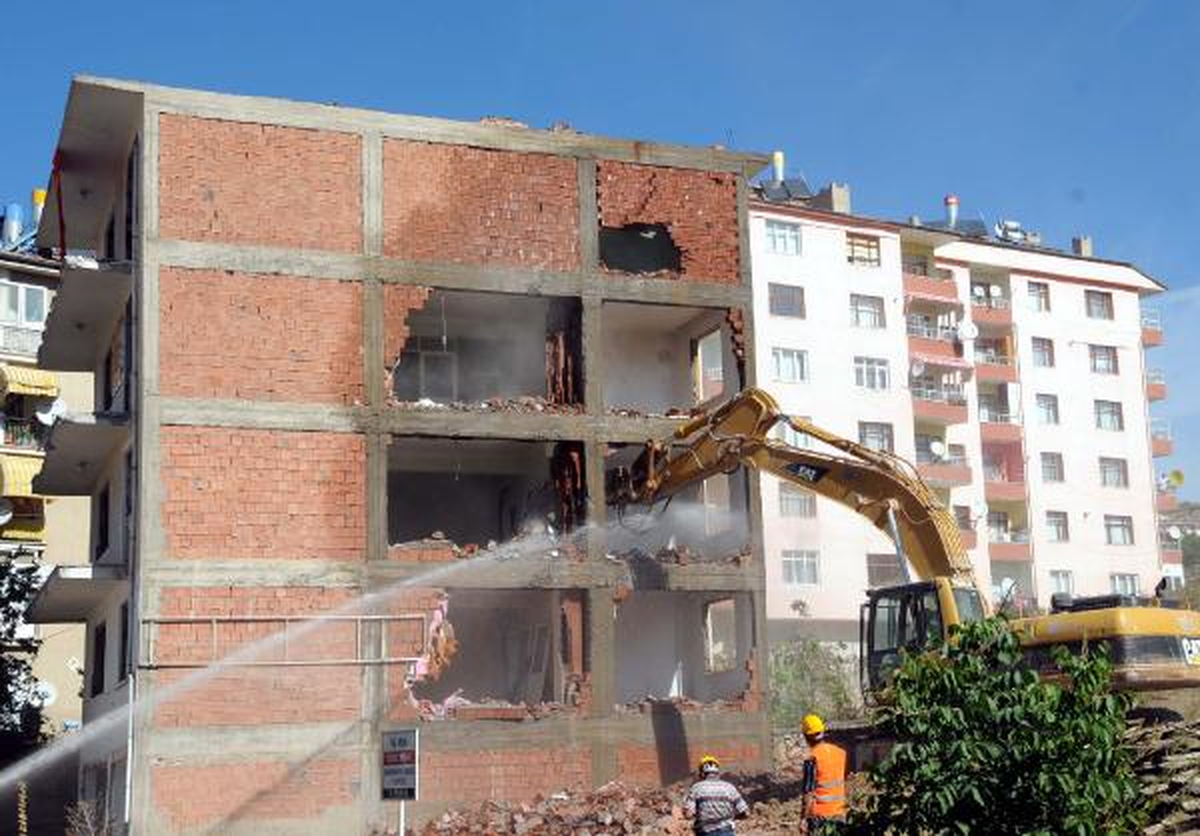 Tokat\'ta Kentsel Dönüşüm Yıkımları Başladı