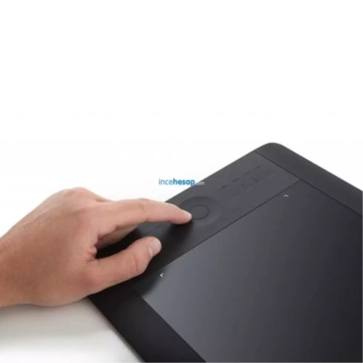 Wacom Intuoss Touch & Pen M - İngilizce (Pth-650 En)