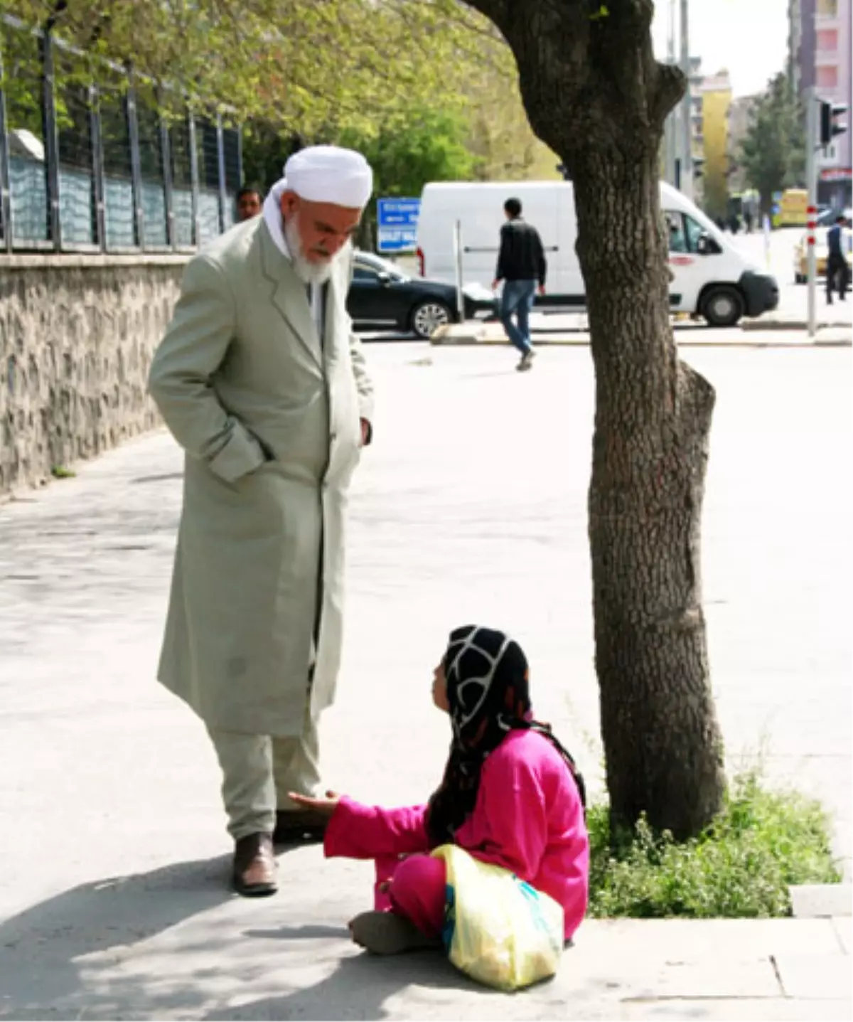 Yerli Dilenciye Sığınmacı Dilenci Darbesi