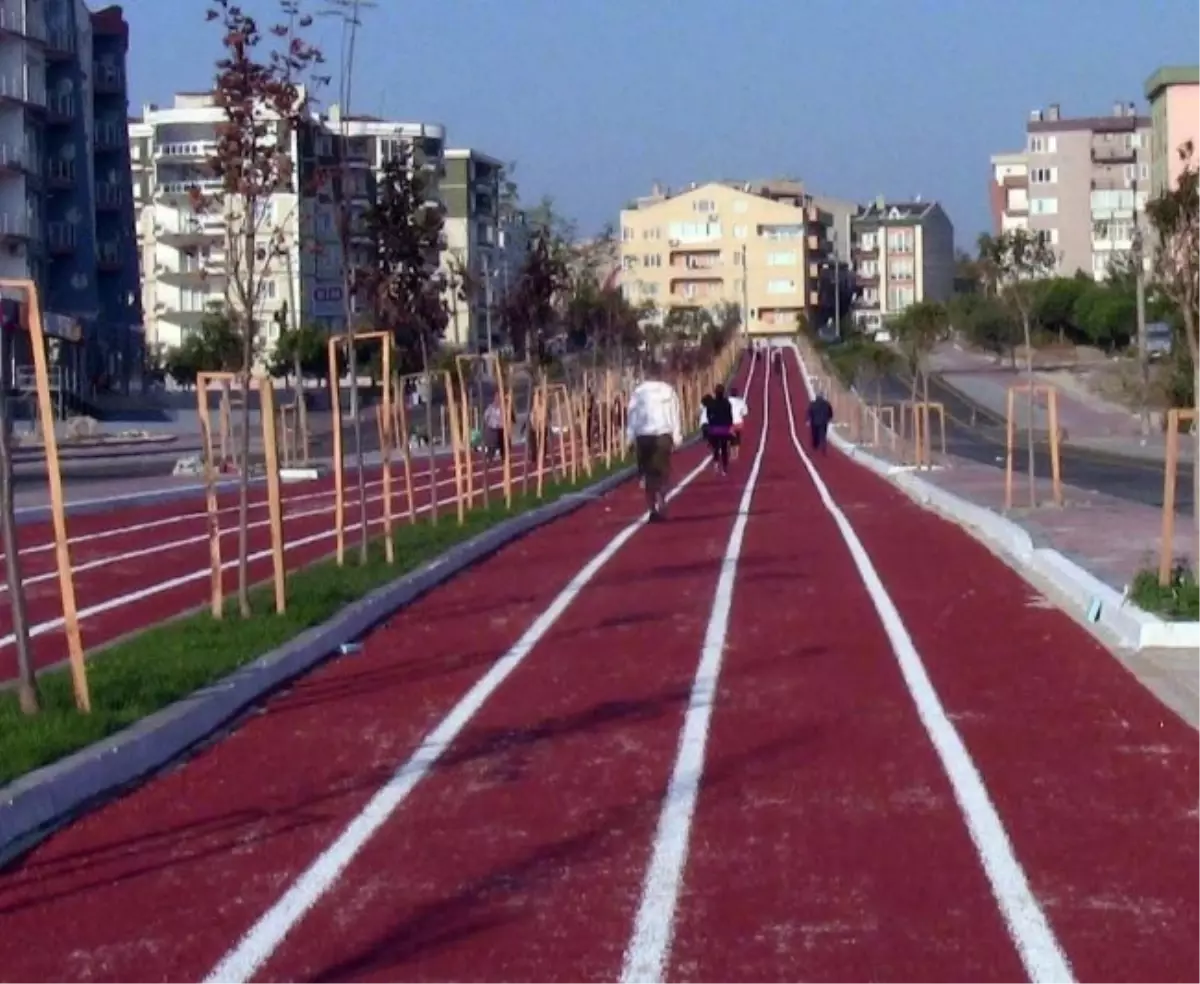 Cadde Ortasına Spor Alanı