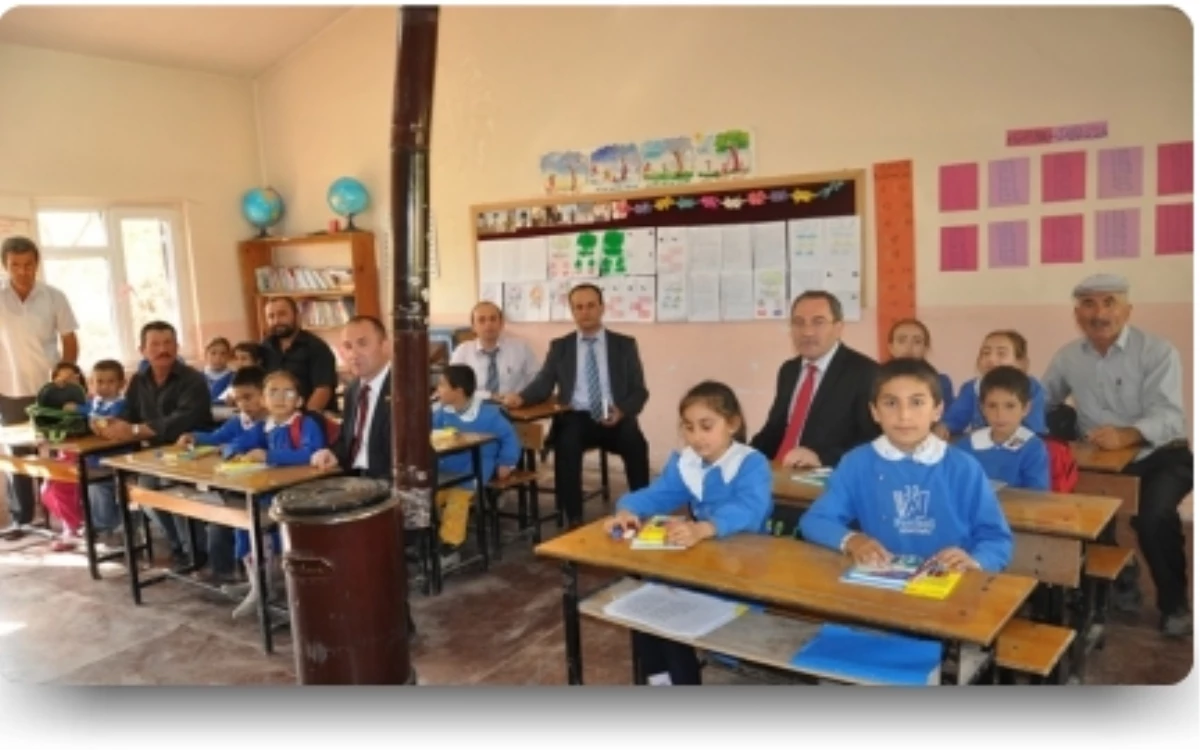 Çankırı Milli Eğitim Müdürü Satıyüzü İlkokulunu Ziyaret Etti