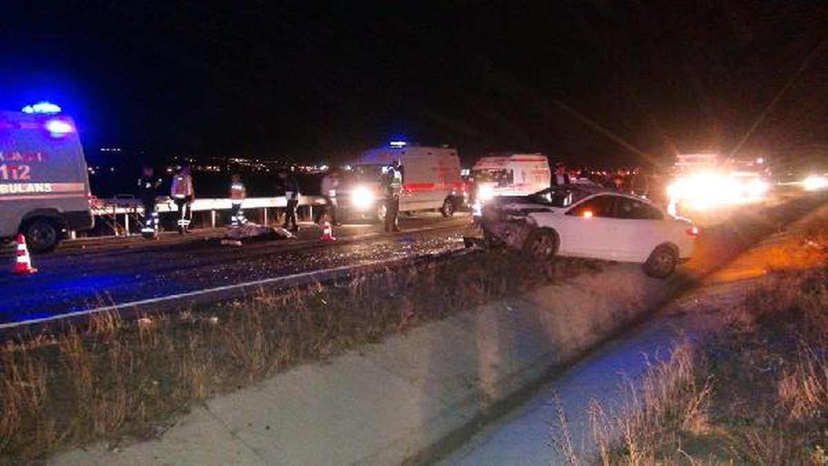 Kars\'ta Zincirleme Kaza: 2 Ölü, 5 Yaralı