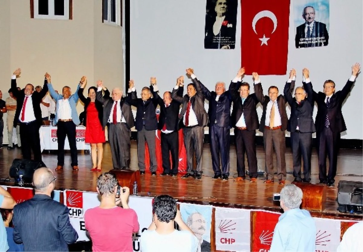 Edremit\'teki CHP Aday Adayları Tanıtıldı