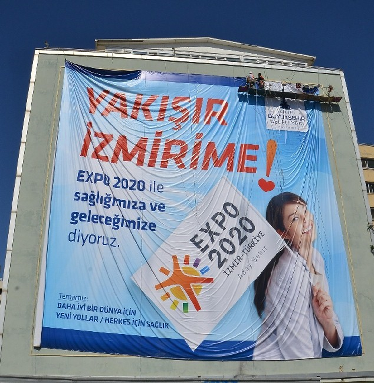 Expo 2020 Seçimleri Öncesi Dikkat Çeken Afişler