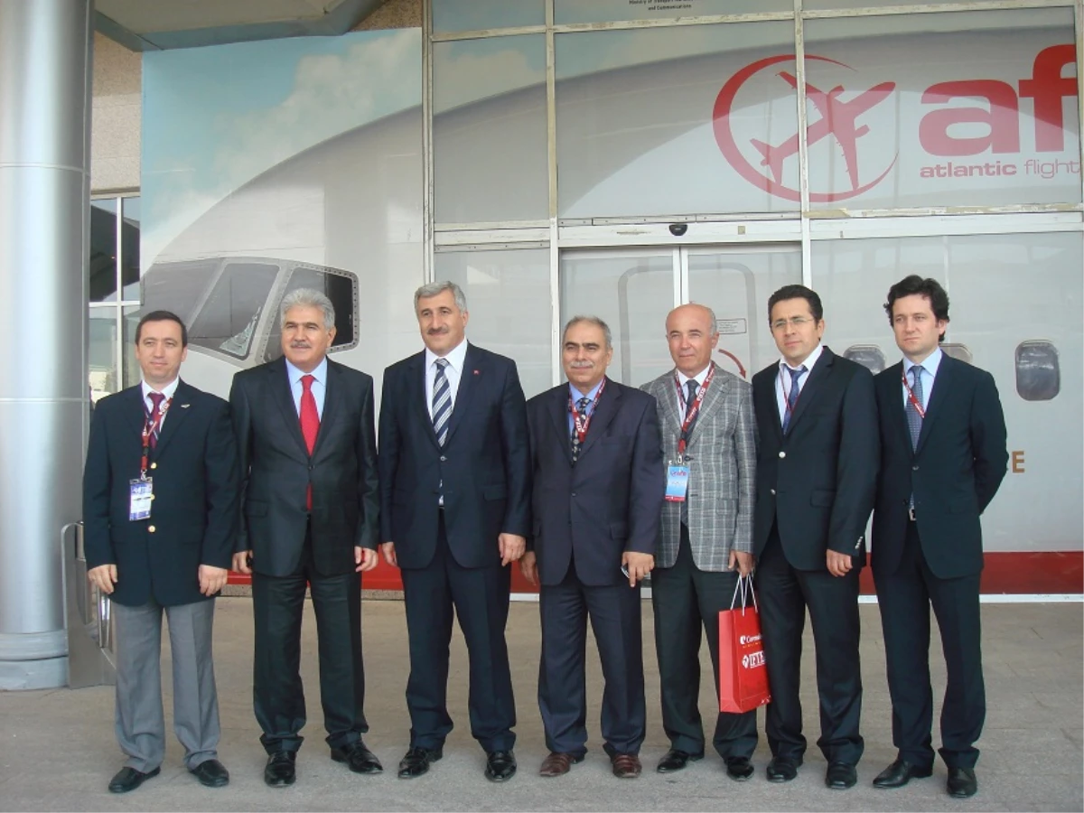 IFTE 2013 Havacılık Fuarı Başladı