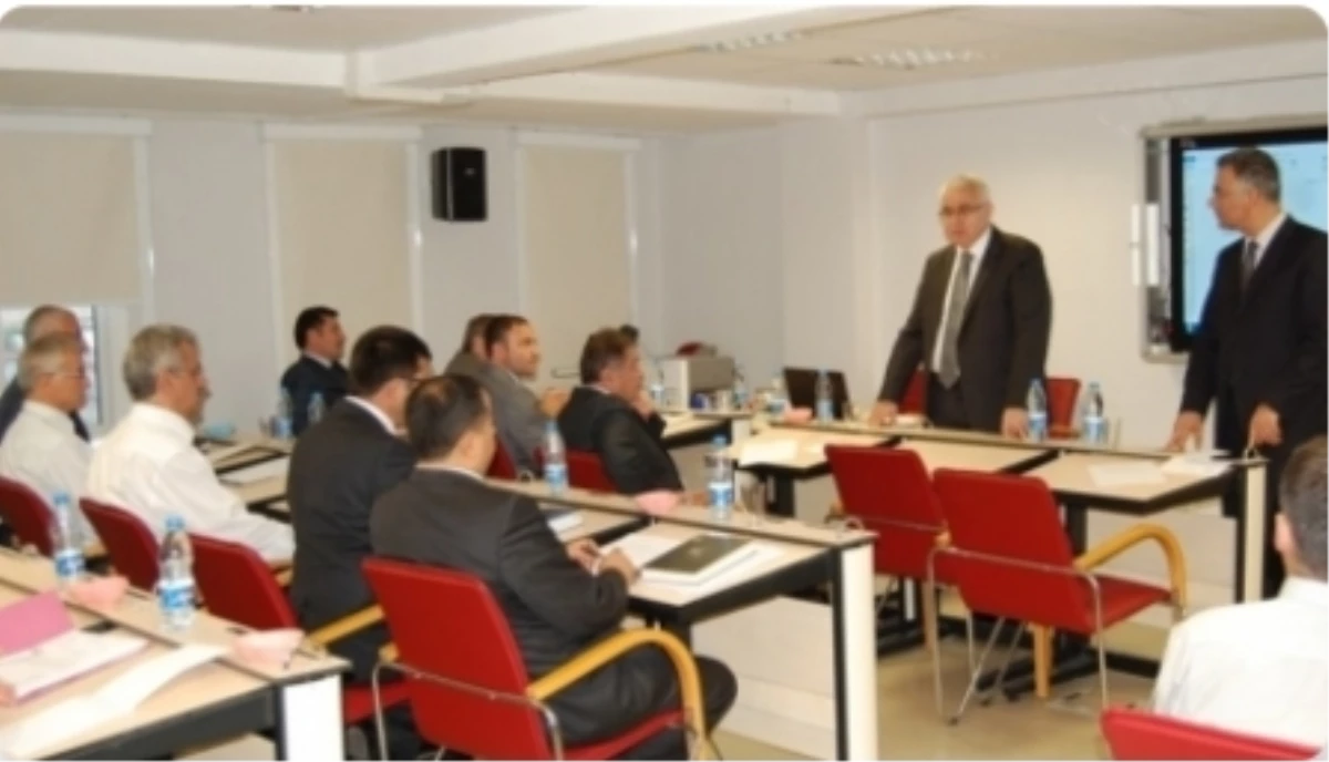 Rize\'de, İlçe Milli Eğitim Müdürler Toplantısı Yapıldı
