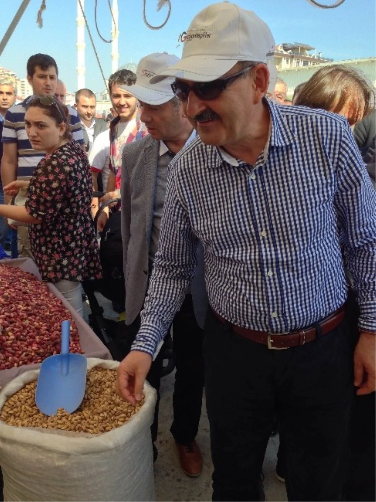 Sağlık Bakanı Müezzinoğlu Gaziantep Yemeklerine Hayran Kaldı