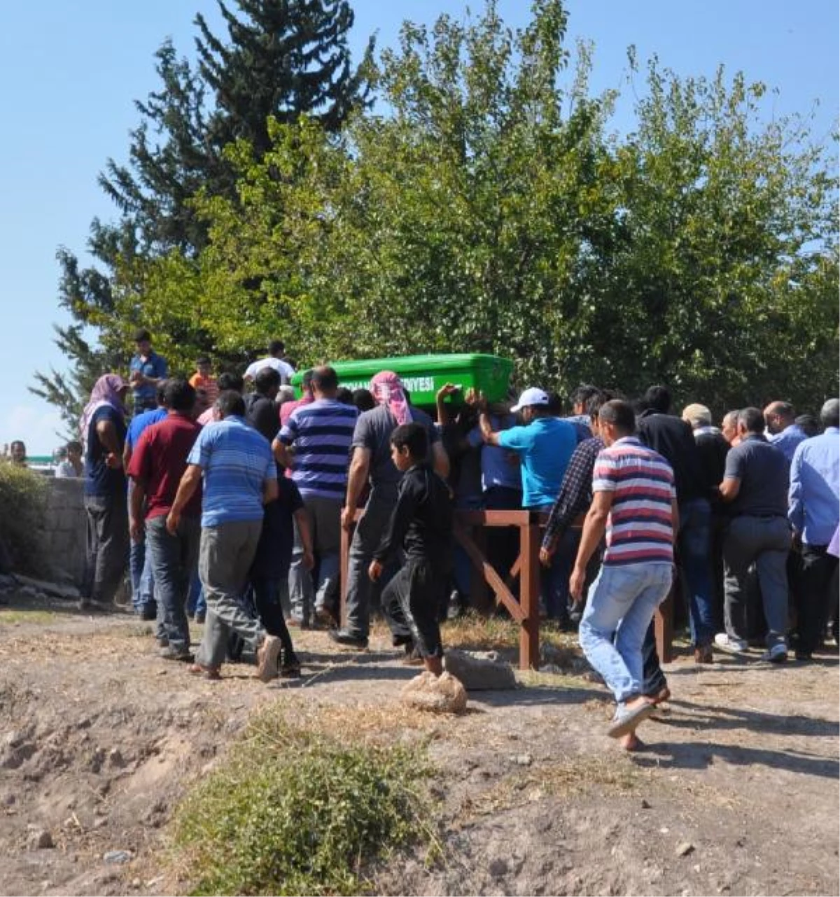 Sınırda Vurulan İbrahim Ersöz Köyünde Toprağa Verildi