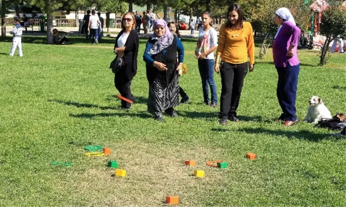 Ayakkabı Fırlatma Oyunları Sona Erdi