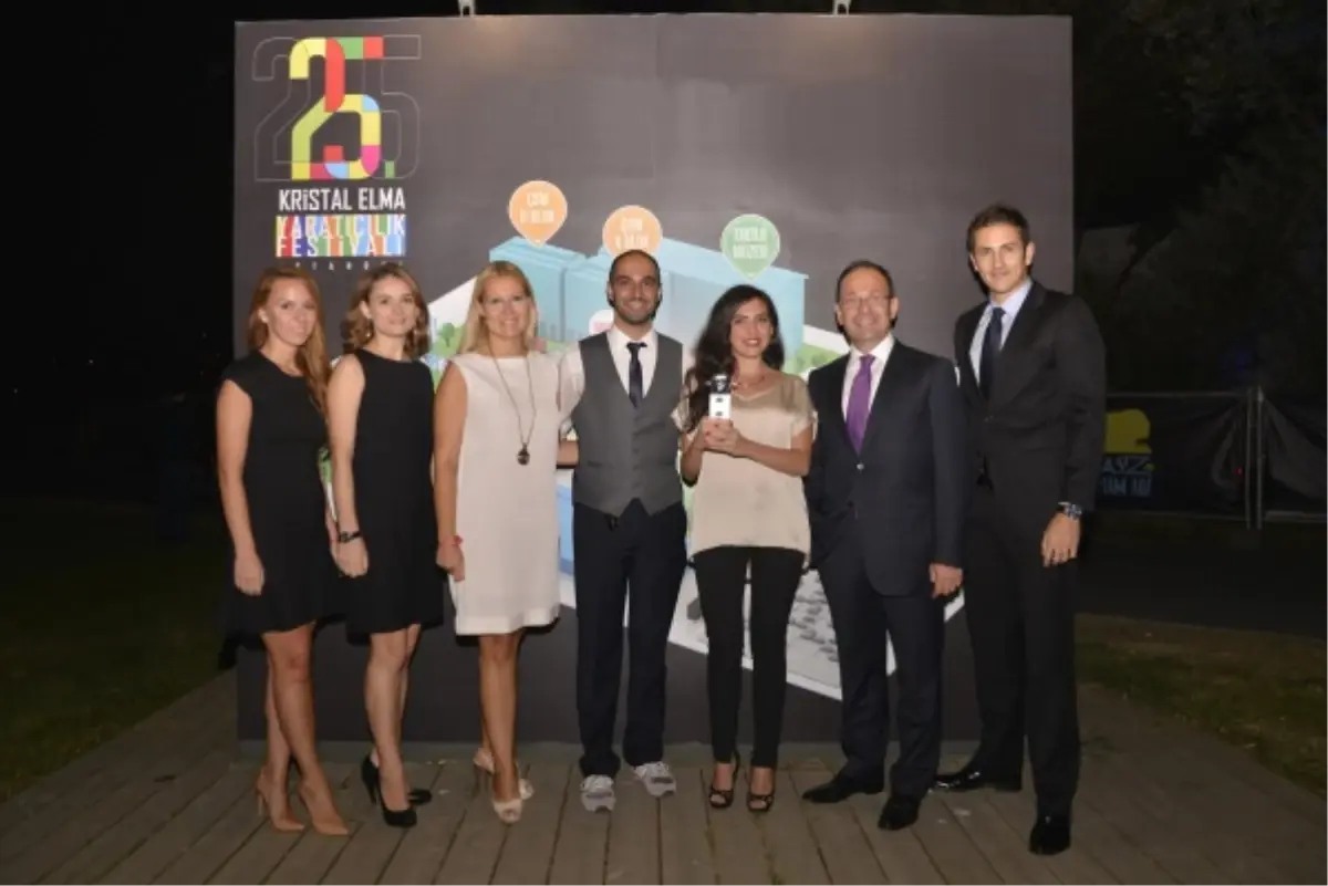 Aygaz\'ın Reklam ve Pazarlama Kampanyalarına İki Kristal, Bir Gümüş, Bir Bronz Elma