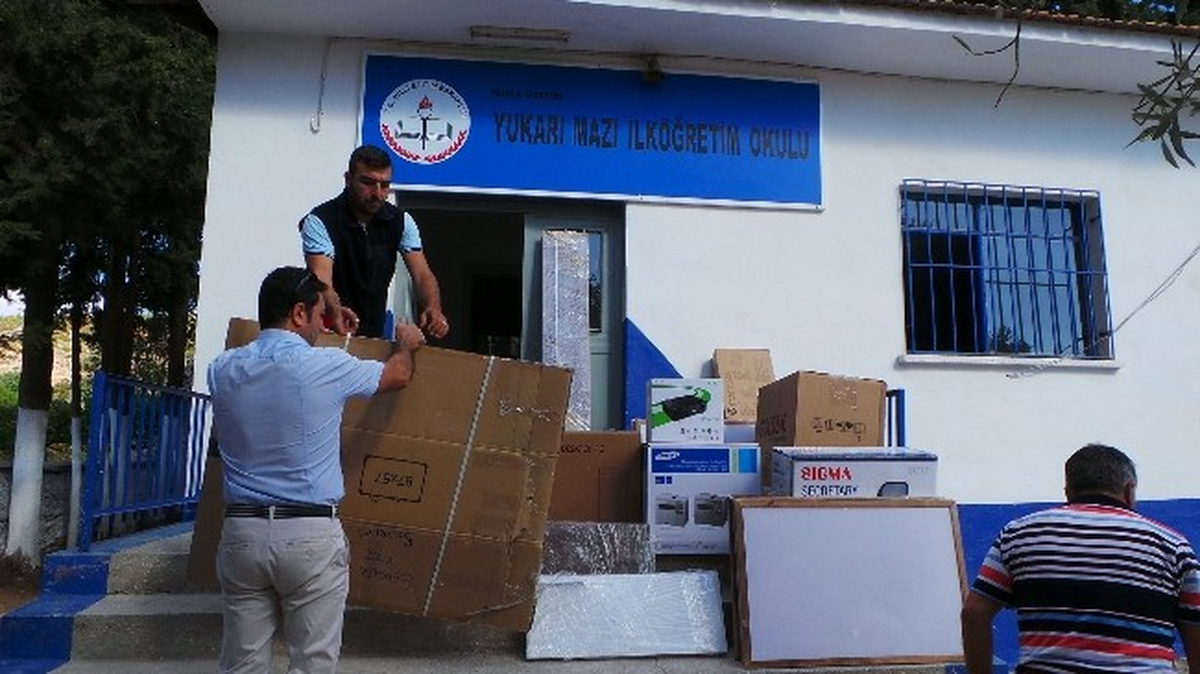 Başkan Kocadon\'dan Çevre Köylerdeki Okullara Eğitim Desteği