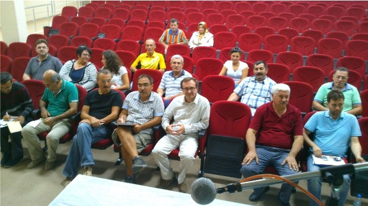Burhaniye\'de Satranç Sporuna Yeni Yönetim