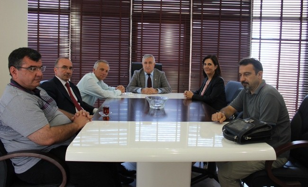 CHP Pm Üyesi Prof. Dr. Gaye Usluer Ziyaretlerini Sürdürüyor