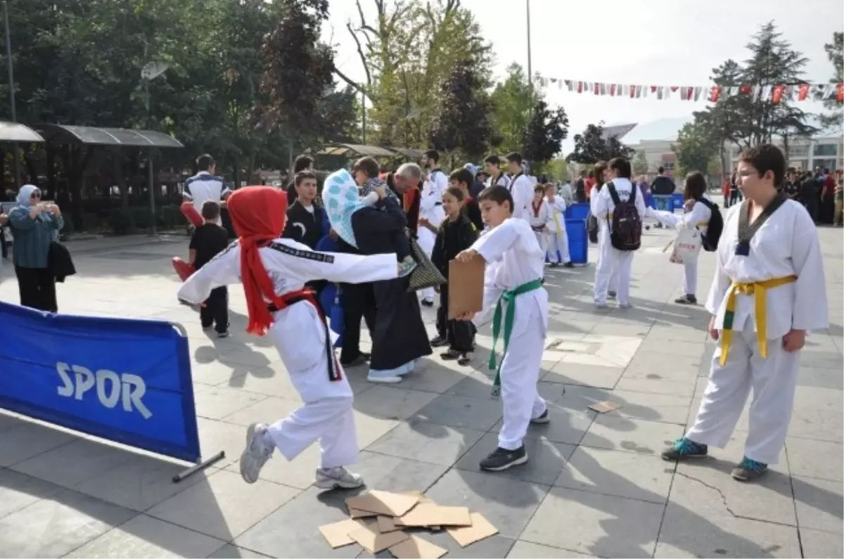 Düzce\'de Amatör Spor Haftası Başladı