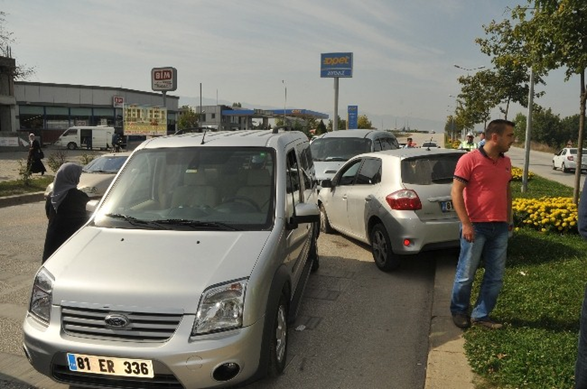 Düzce\'de Kaza: 1 Yaralı
