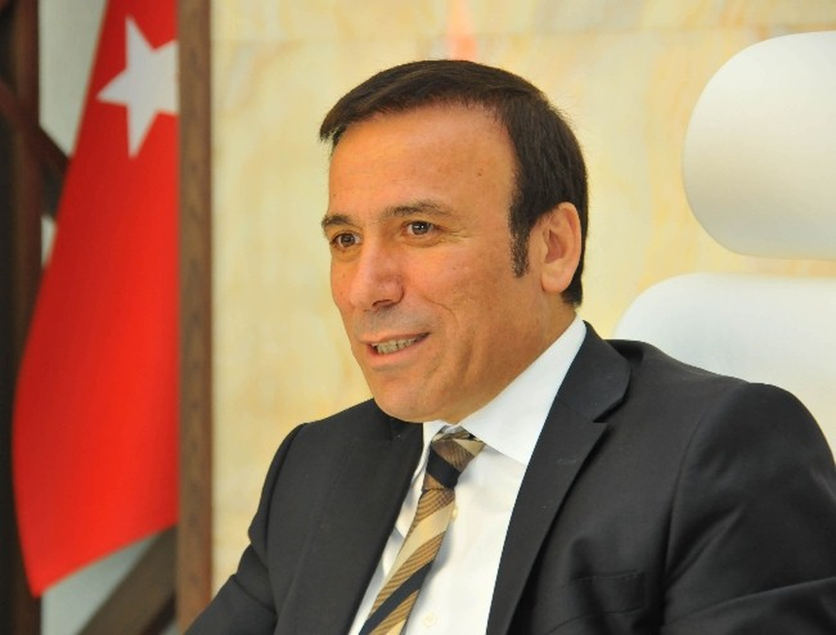 Osman Genç: Demokratikleşme Paketi Tarihi Bir Adım