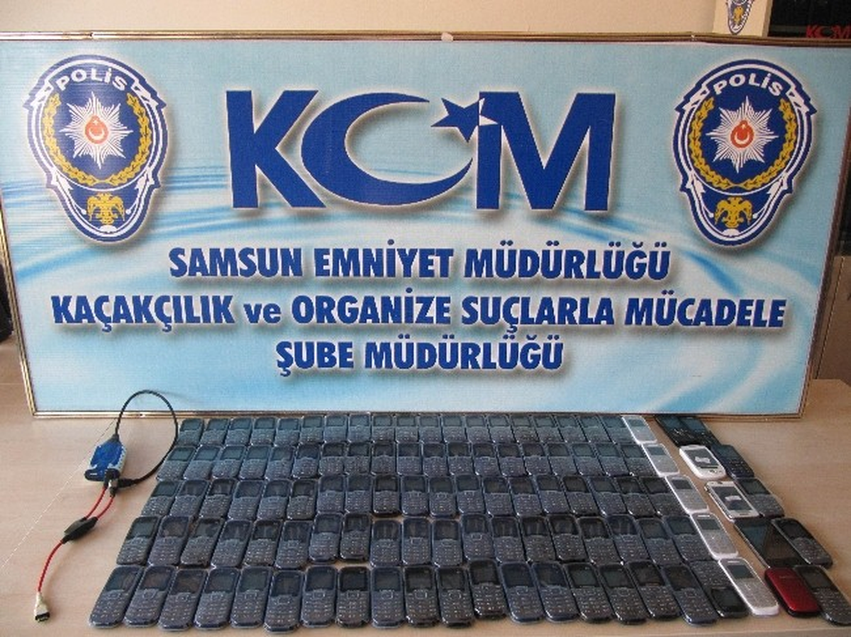 Gümrük Kaçağı 279 Adet Cep Telefonu Ele Geçti
