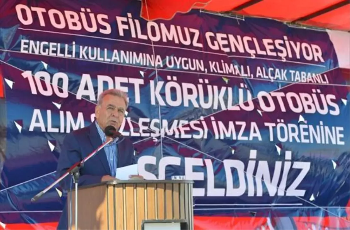 İzmir\'e 100 Yeni Otobüs Daha Geliyor