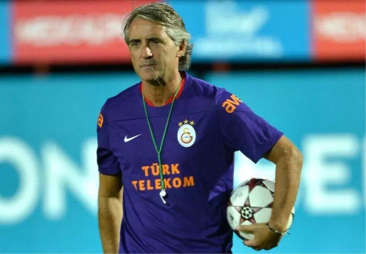 Mancini, İlk Antrenmanına Çıktı