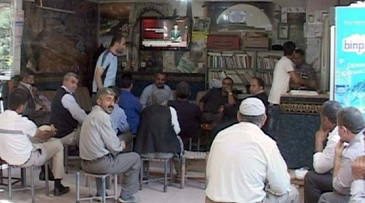 Siirtliler Başbakan\'ı Heyecanla Dinledi