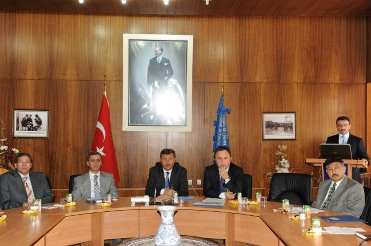 Vali Şerif Yılmaz: "Kütahya\'da İşsizlik Oranı Yüzde 5.9"