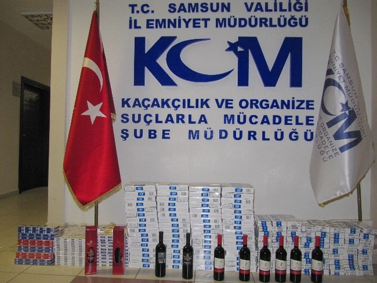 Yolcu Otobüsünde Kaçak Sigara Ele Geçti