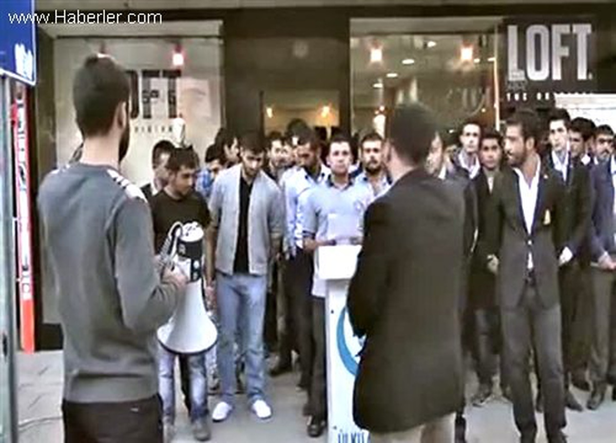 "Andımız" uygulamasının kaldırılması kararını protesto ettiler KARS