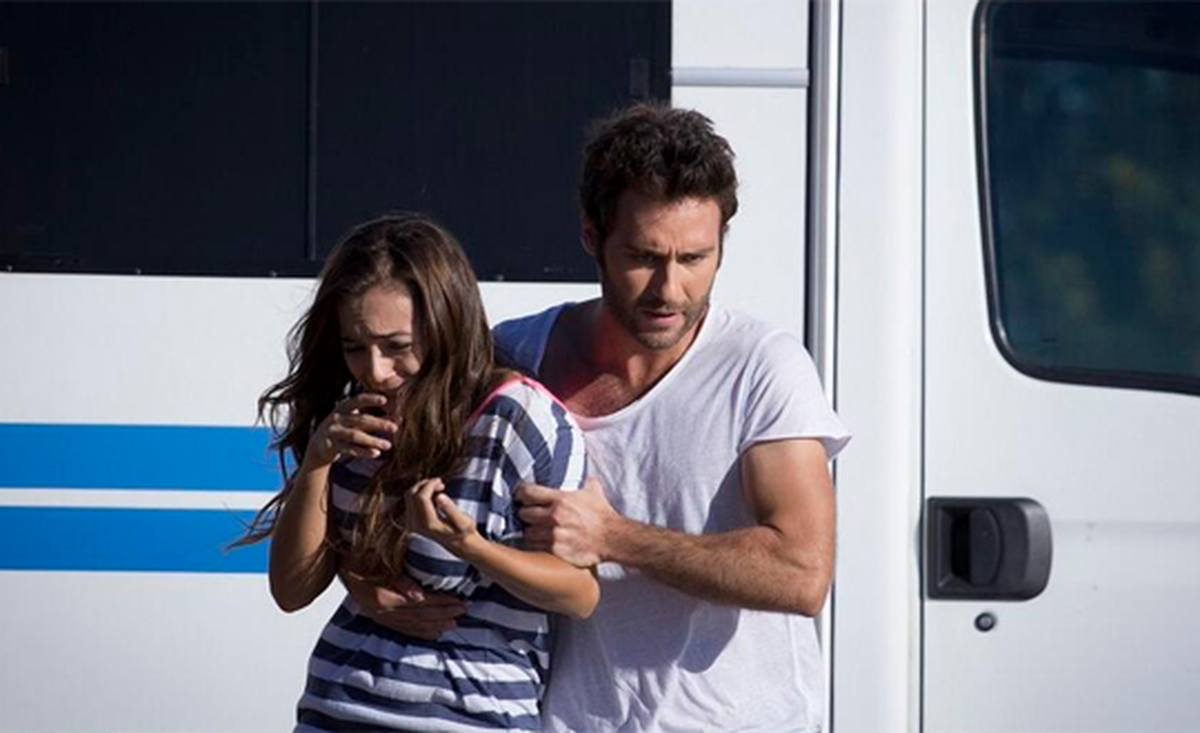 Bir Aşk Hikayesi 25. Bölüm 1. ve 2. Fragmanı 1 Ekim 2013