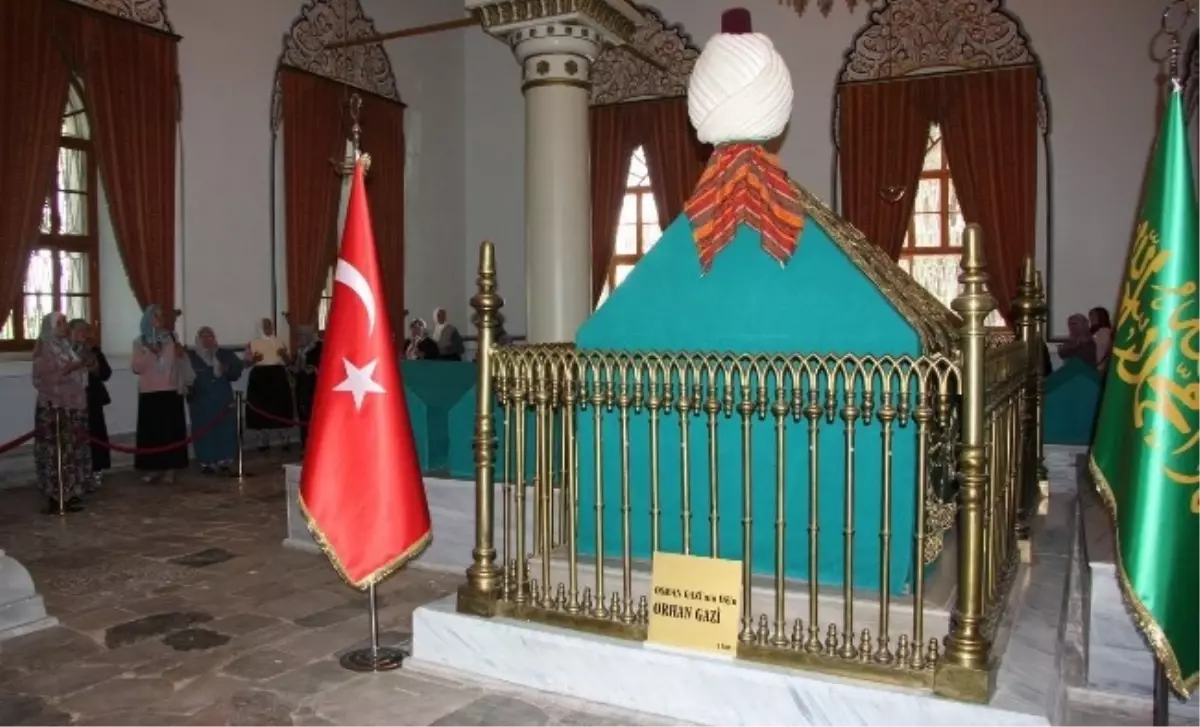 Bursa\'nın Tarihi Mekanlarını Görmeyen Köylüler Şehri Gezdi