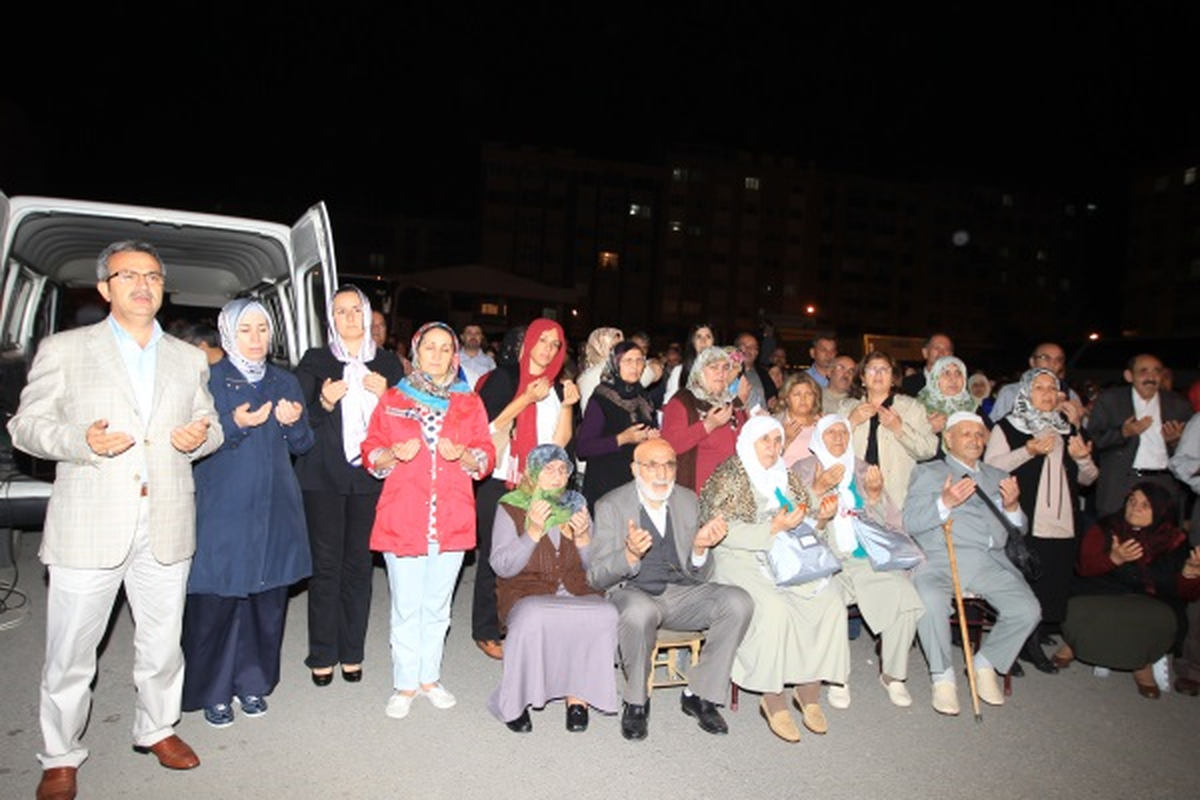 Hacıları Yalnız Bırakmadı