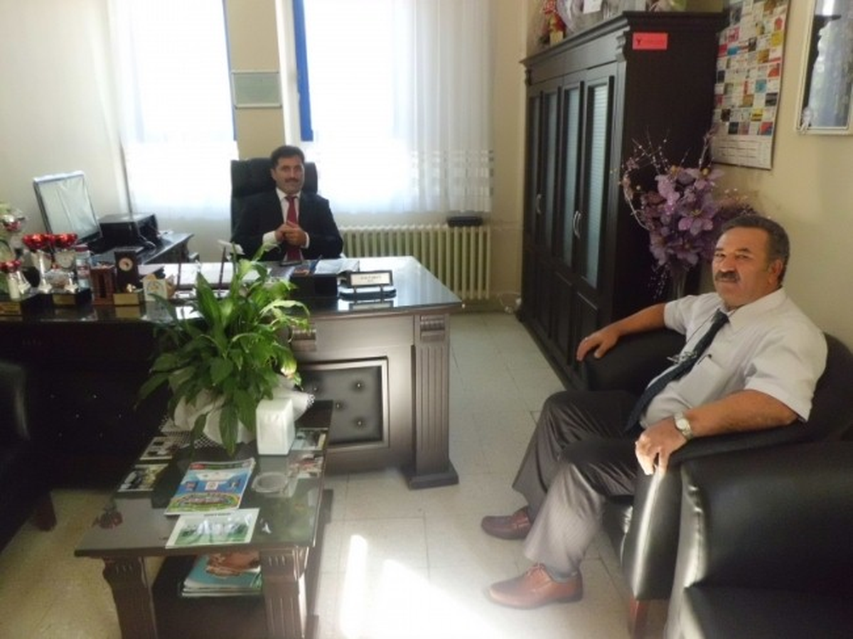 Manisa İl Milli Eğitim Müdürü Salihli\'de İnceleme Yaptı