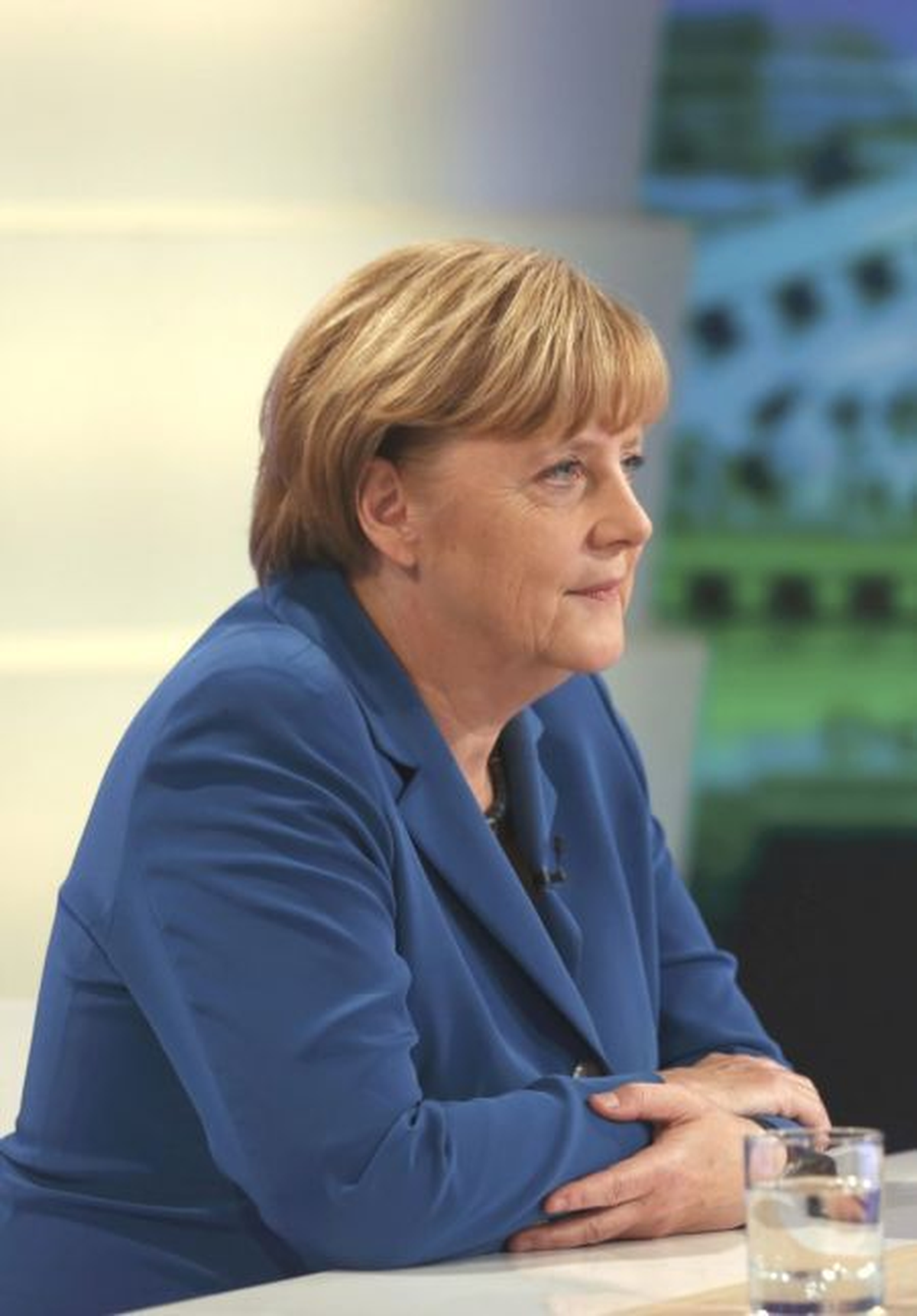 Merkel, Cuma Günü Pazarlığa Başlıyor