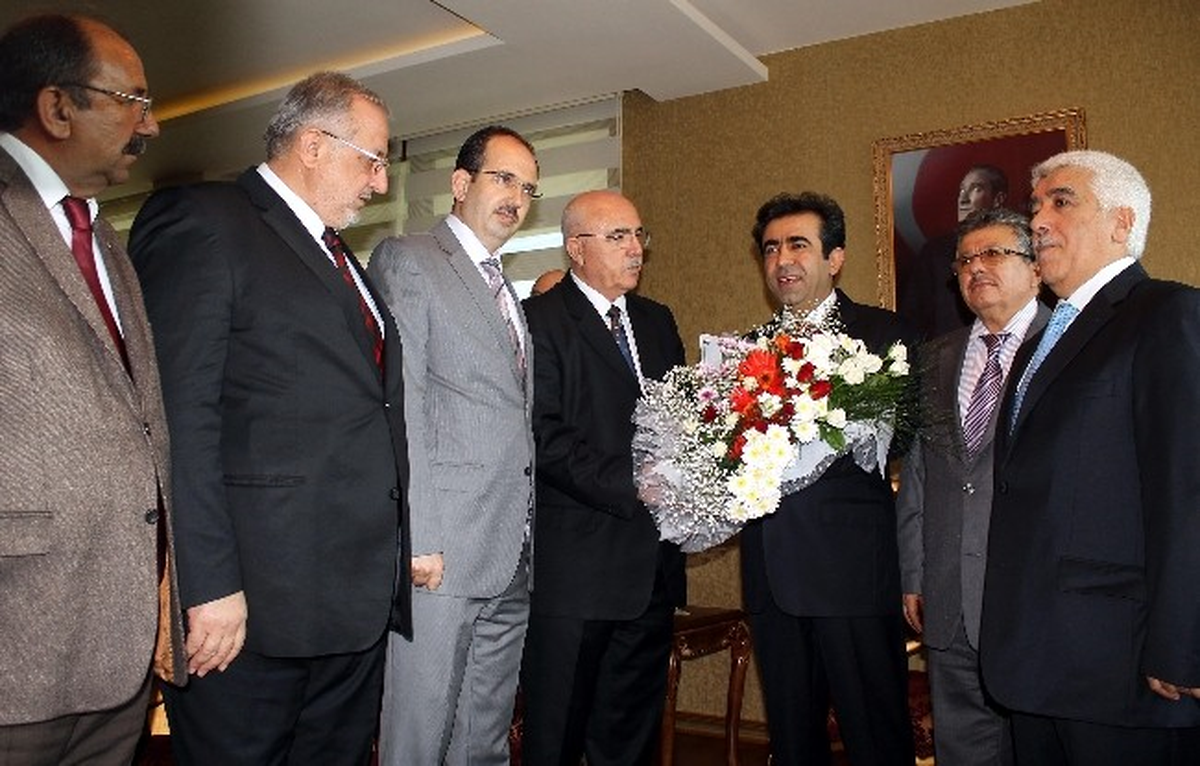 Müftü Melek\'ten Vali Güzeloğlu\'na Ziyaret