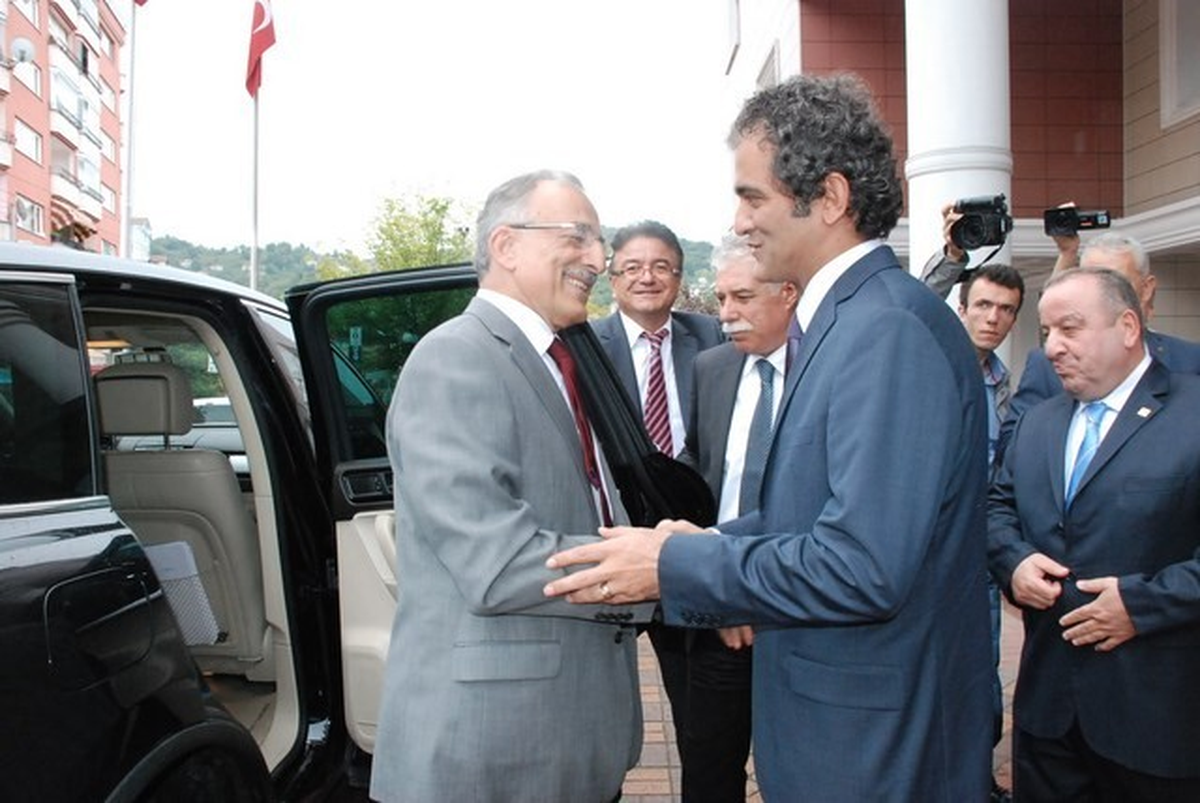 Murat Karayalçın\'dan Rektör Özer\'e Ziyaret