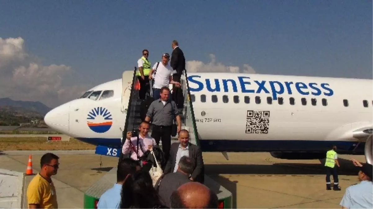 Sunexpress Tanıtım Uçuşu Yaptı