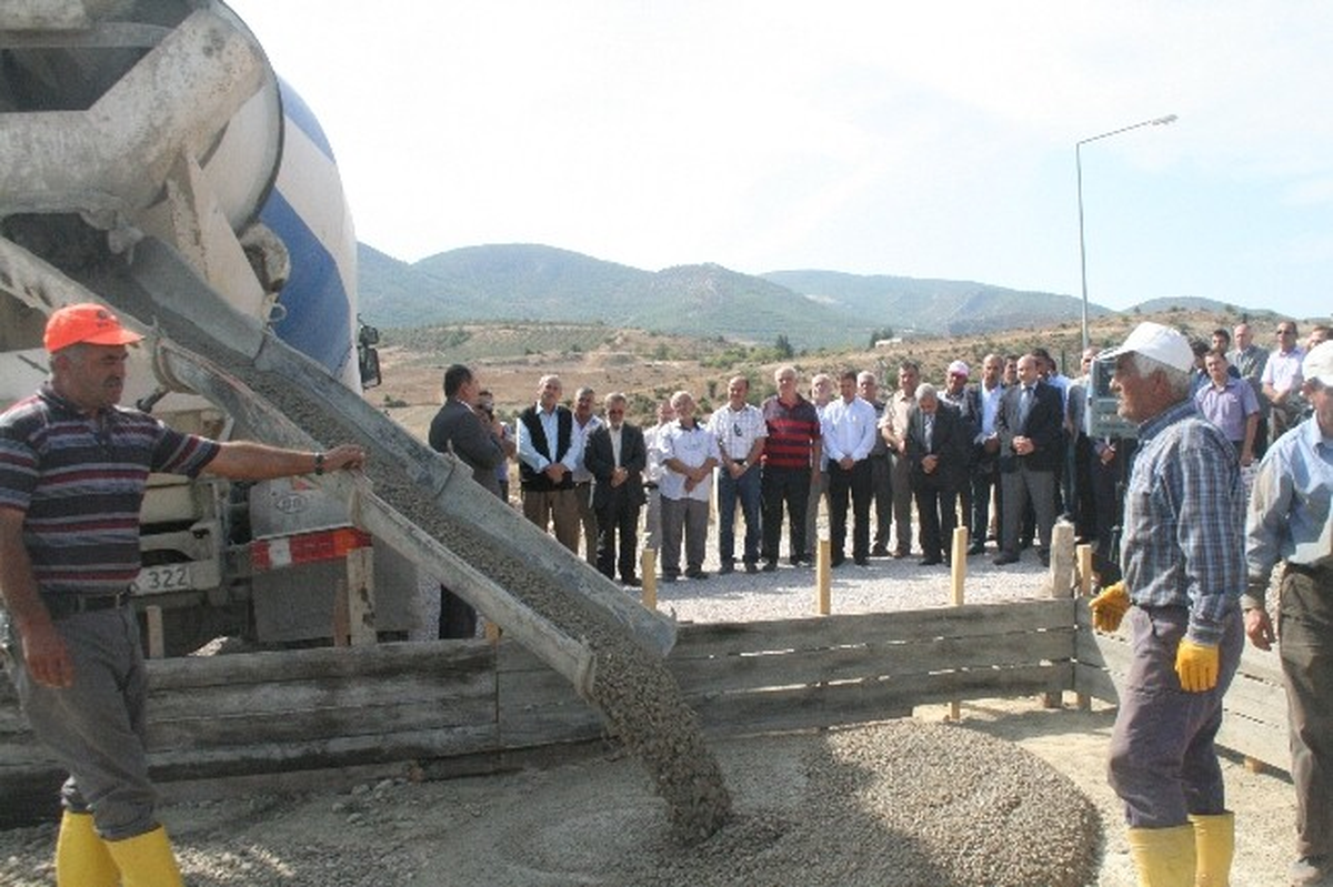 TOKİ Konutları Bölgesinde Cami Temel Atma Töreni