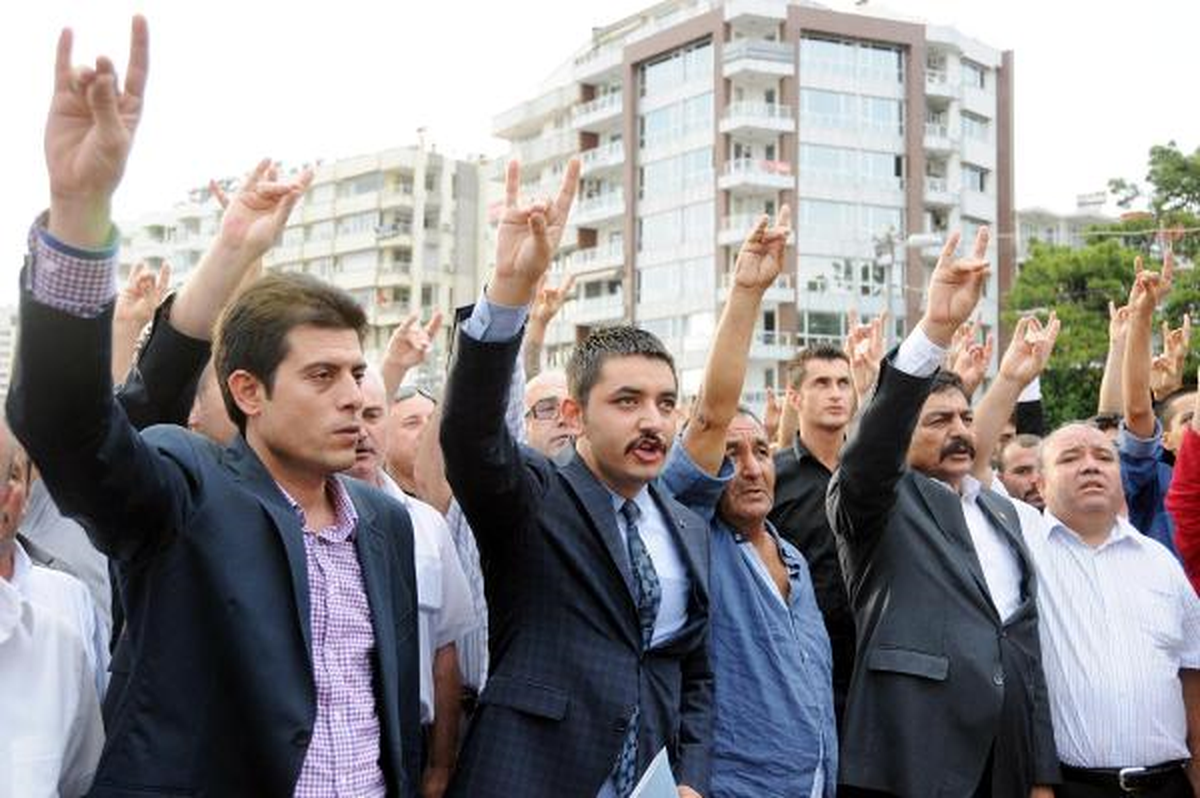 Ülkücülerden Andımız\'ın Kaldırılmasına Tepki