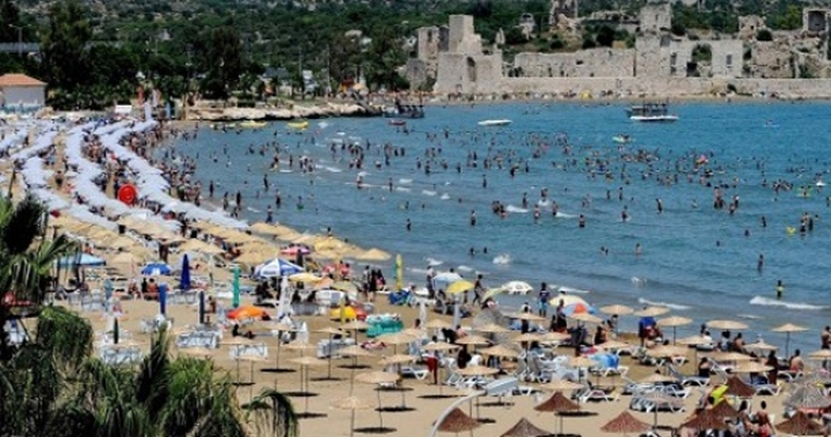 Antalya\'ya 9 Milyon Turist Geldi