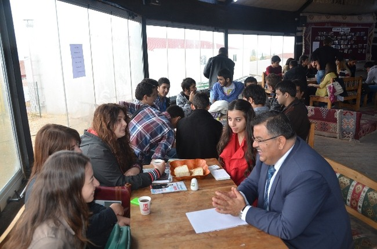 Başkan Yağcı Üniversitesi Öğrencileri ile Bir Araya Geldi