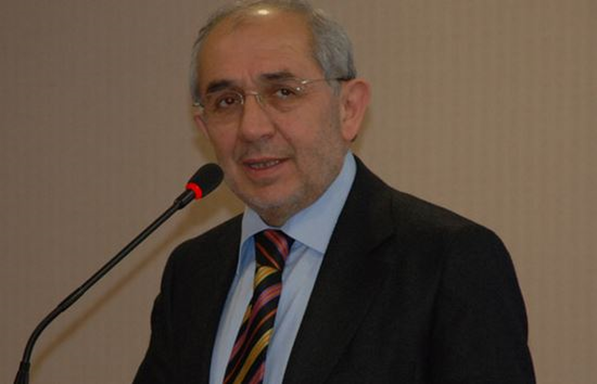 Bizimki Türkçe Sevdası Konferansı